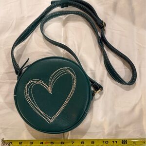 PORTLAND LEATHER Limited Edition Circle Crossbody Pulse Peacock size small